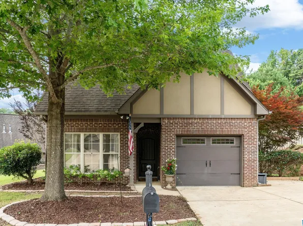 300 Kingston Cir, Birmingham, AL 35211