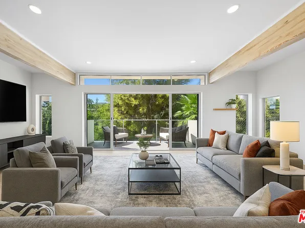 1591 Lindacrest Dr, Beverly Hills, CA 90210