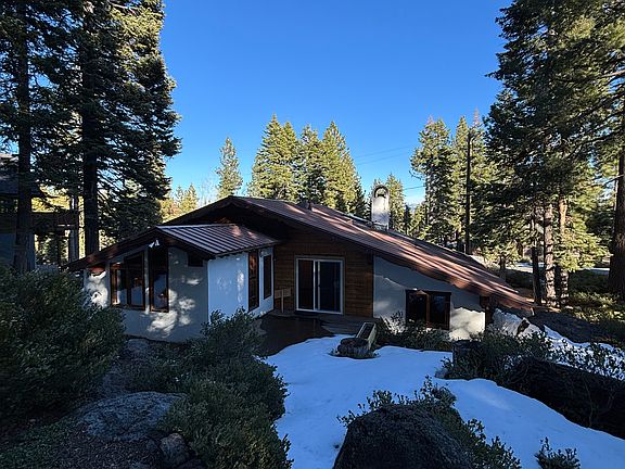 2nd image of 849 Beverly Dr