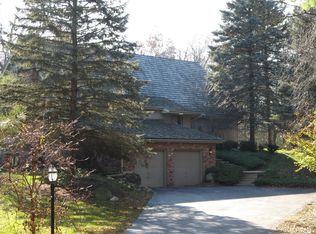 7 Saville Row, Barrington Hills, IL 60010