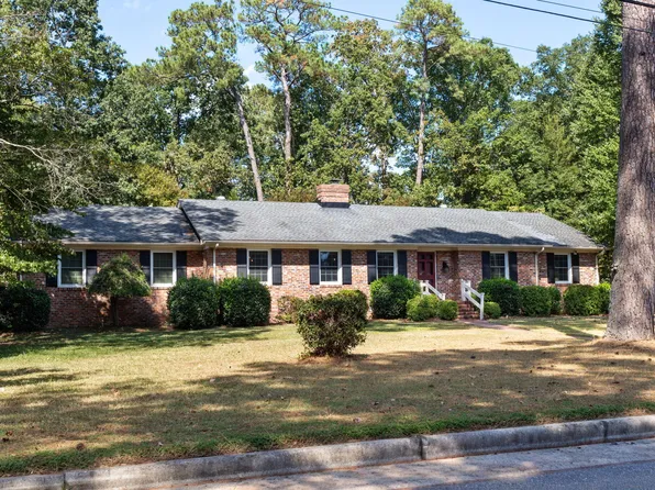 3712 Hawthorne Rd, Rocky Mount, NC 27804