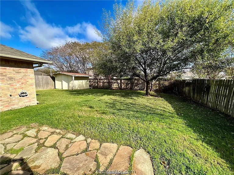 3605 Vienna Dr — Photo 15