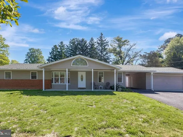 101 Sunnyking Dr, Reisterstown, MD 21136