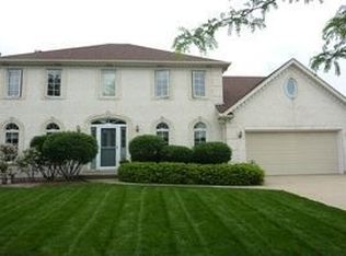 1132 Thelin Ct, Batavia, IL 60510