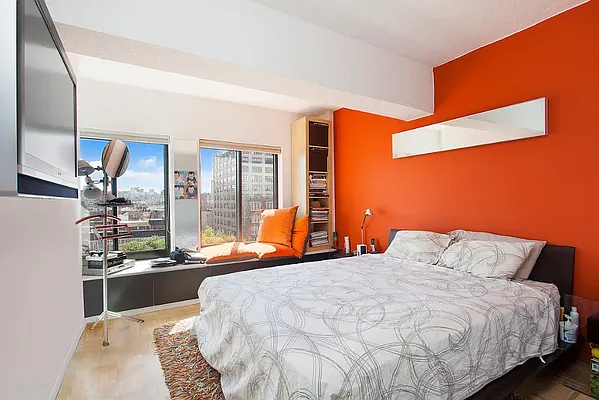 Rented by Compass | media 12