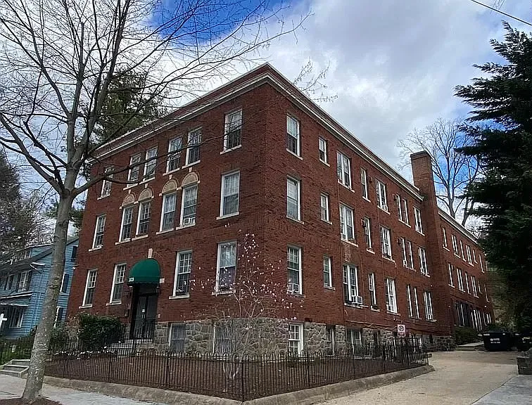 3039 Macomb St NW — Photo 1