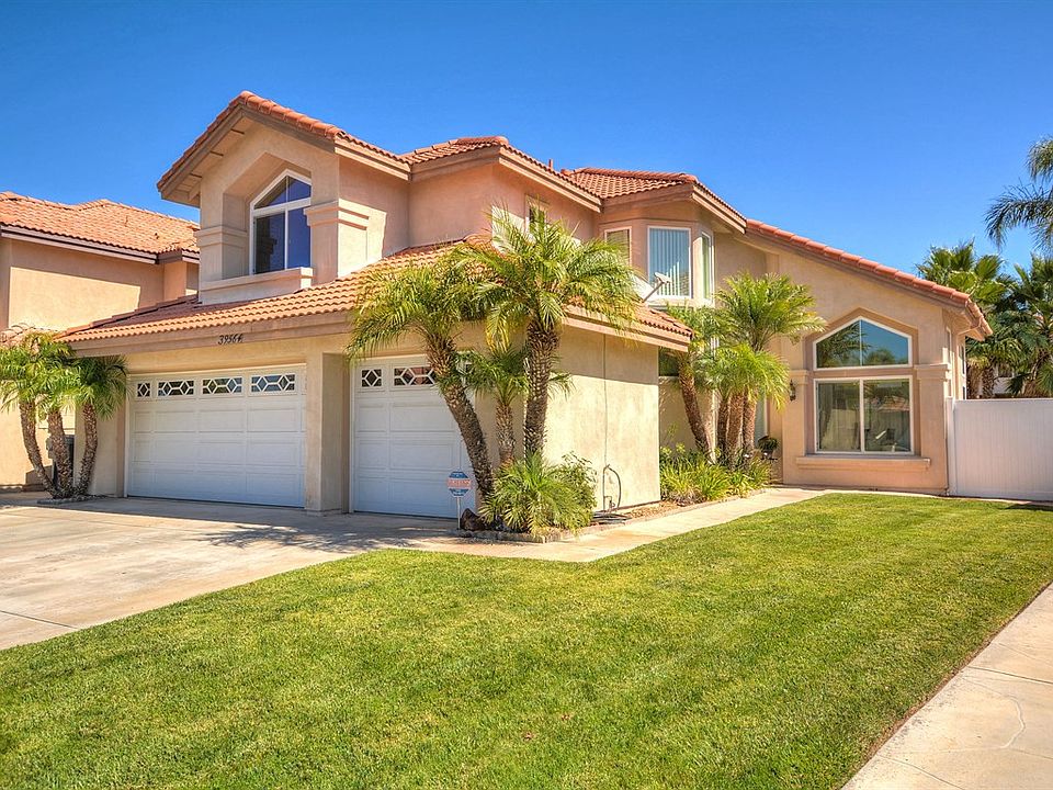 1st image of 39564 Coral Sky Ct