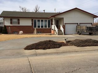 2015 Macarthur Rd, Hays, KS 67601