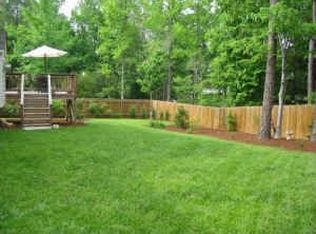 8 Bravehart Ct, Durham, NC 27713