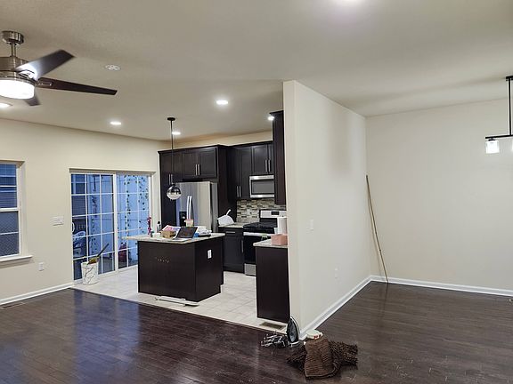 Living room, dining and Kirchen