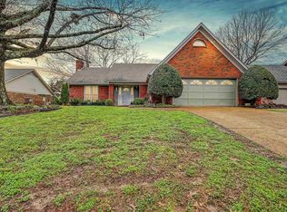 951 Dove Hollow Dr, Cordova, TN 38018