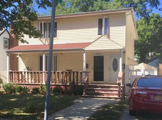 25526 Memphis Ave, Rosedale, NY 11422