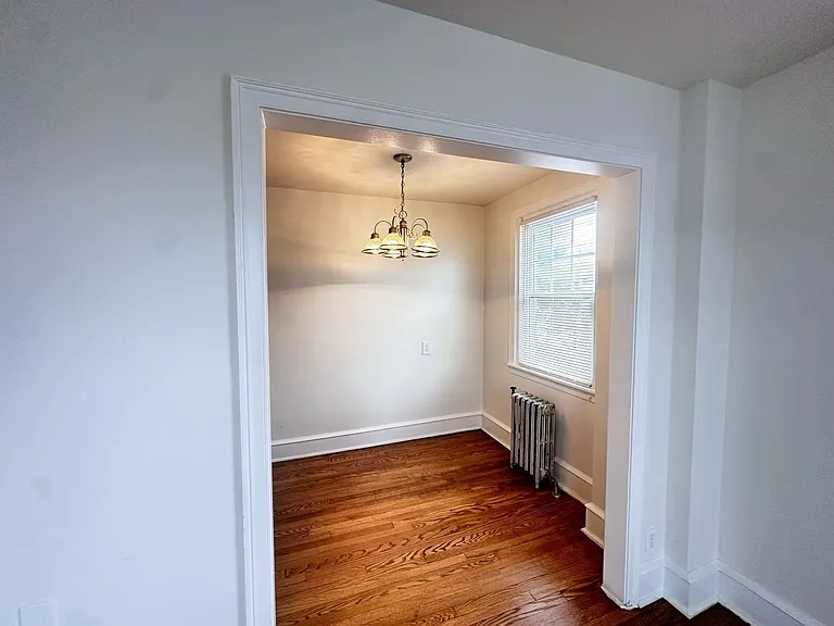 Hazel Apartments — Photo 7
