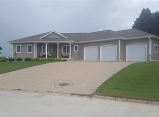 205 Broadview Ave, Luana, IA 52156
