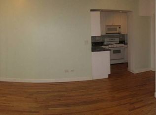 1147 E 61st St #2, Chicago, IL 60637