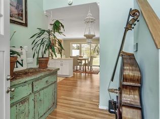 25 Mitchell Rd APT 3, Westhampton Beach, NY 11978