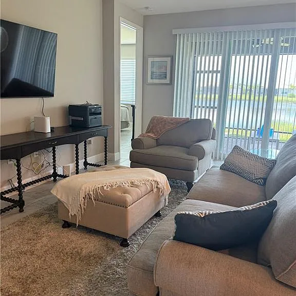 11826 SW Oceanus Blvd SW — Photo 4