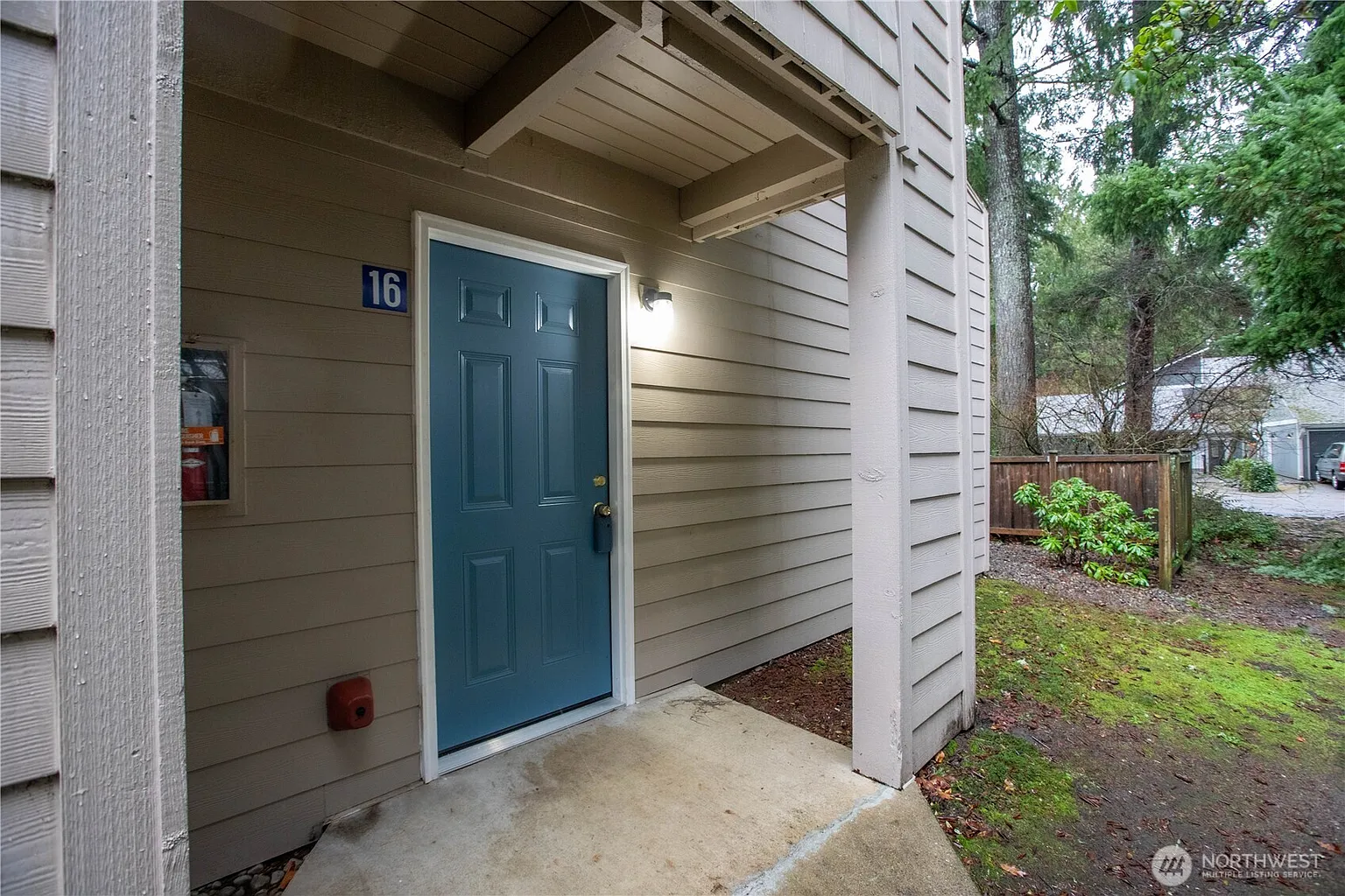 1700 Lake Park Drive SW #16 photo 1