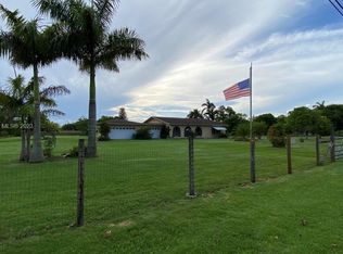 19750 SW 207th Ave, Miami, FL 33187