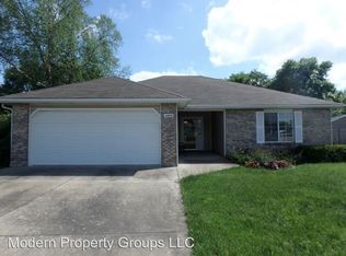 1400 Jean Rae Dr, Columbia, MO 65203