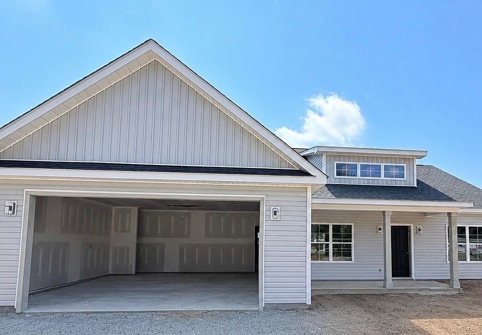 1st image of 2721 Loop Rd.