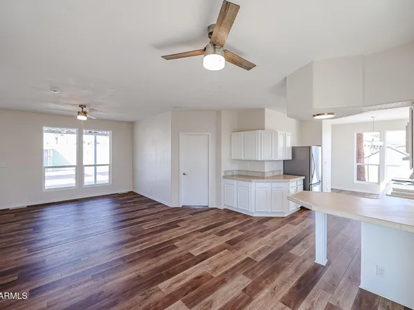 8401 N 67th Avenue #91, Glendale, AZ 85302
