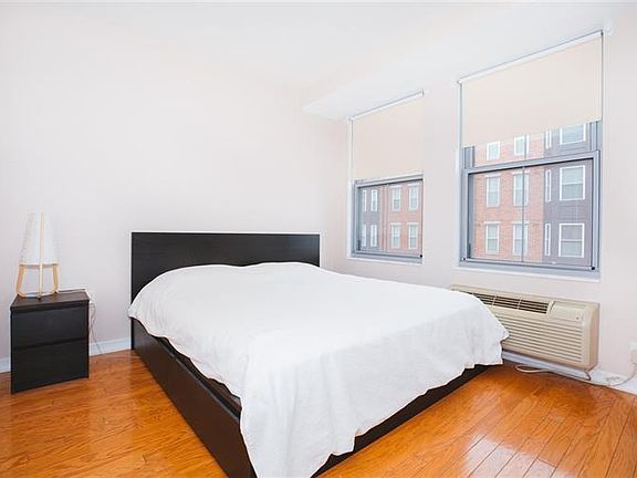 4th image of 149 Essex St APT 5Q