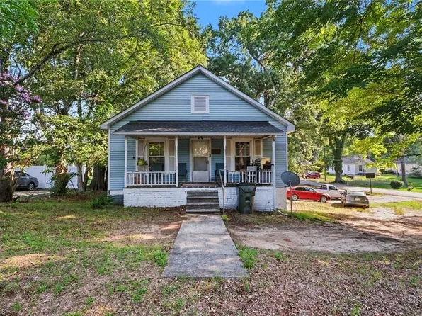 1005 Ava St, Burlington, NC 27215