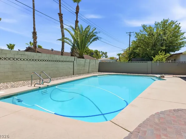 924 Niblick Dr, Las Vegas, NV 89108