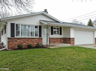 219 W Juneau St, Hustisford, WI 53034