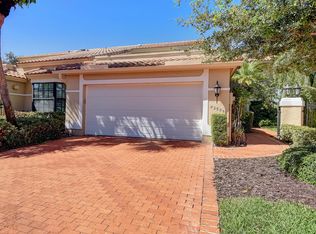 22528 Caravelle Cir, Boca Raton, FL 33433