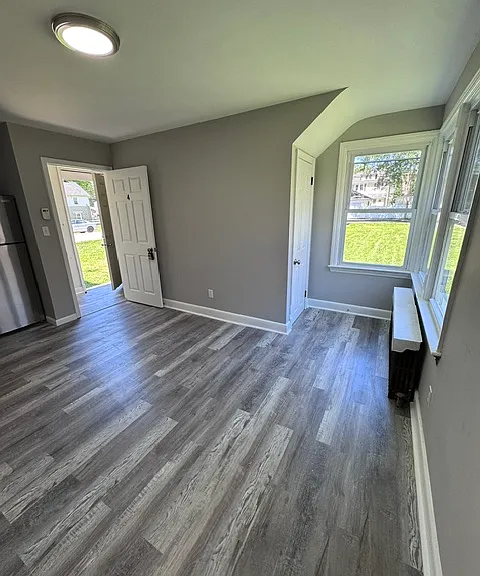 136 S Parke St #4 — Photo 3
