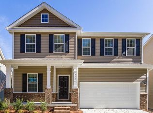 5724 Colonial Garden Dr, Huntersville, NC 28078