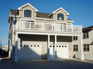 215 47th St #W, Sea Isle City, NJ 08243