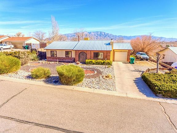 320 Limestone Crt 853