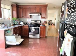 311 Beacon St #1, Somerville, MA 02143