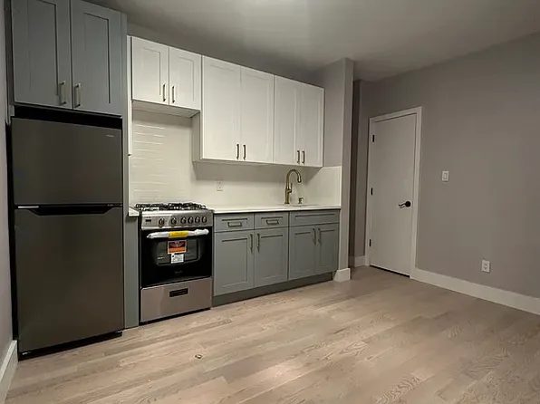 412 W 56th St, New York, NY