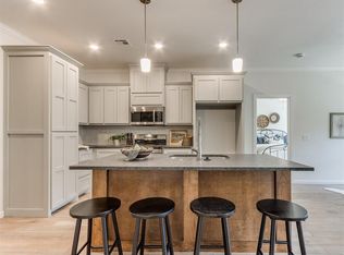 11728 SW 14th St, Yukon, OK 73099