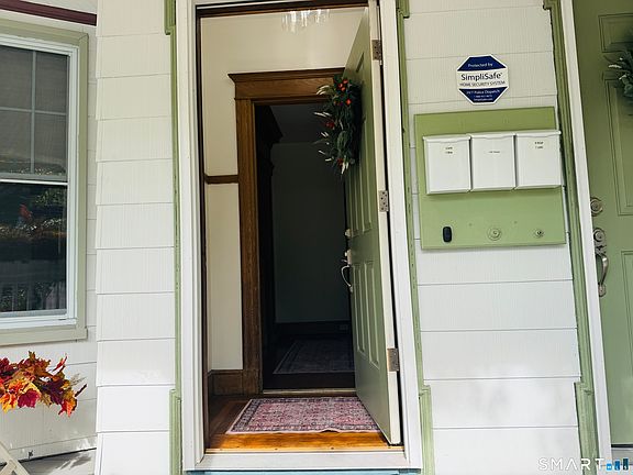 5th image of 17 Cottage St #1