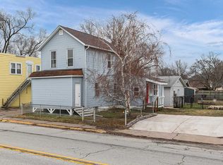 910 18th Ave, Rock Island, IL