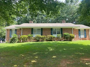 129 Clint Ct, Spartanburg, SC 29307