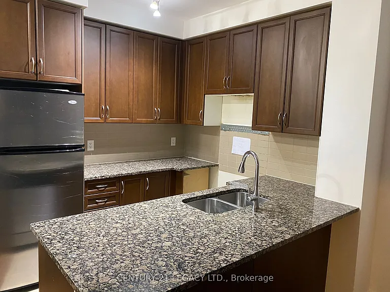 9245 Jane St #1503 — Photo 24