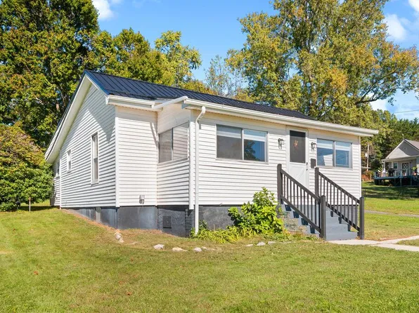 750 W Franklin St, Wytheville, VA 24382
