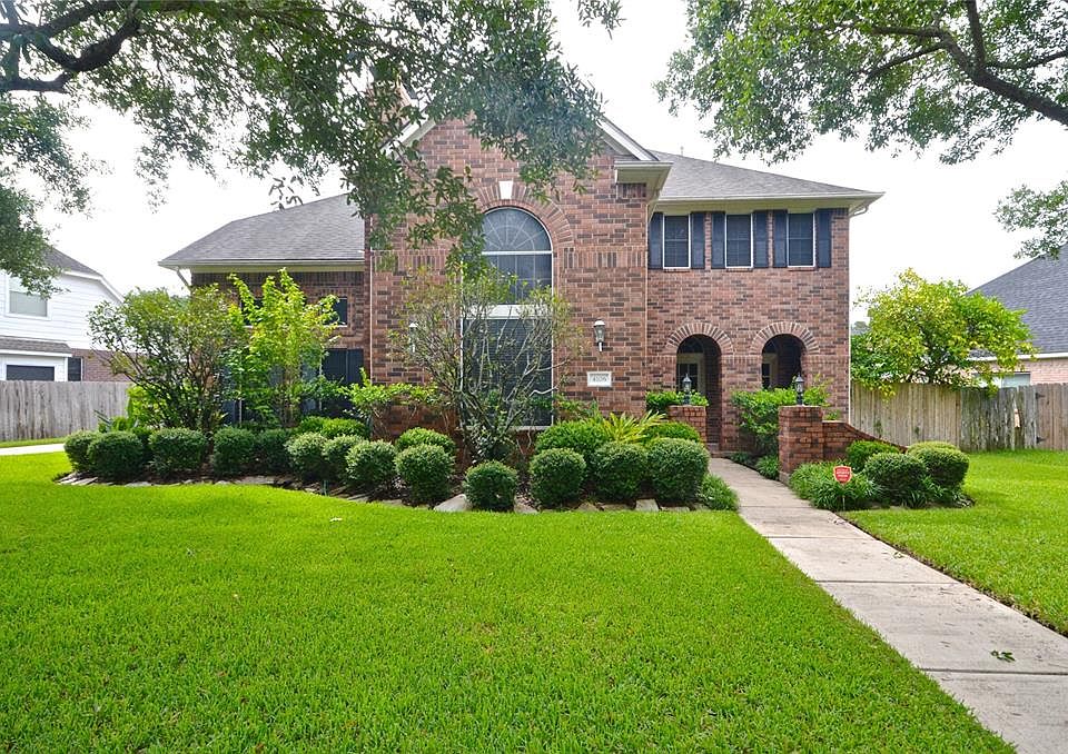 1st image of 4106 Magnolia Ln