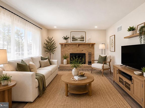 3rd image of 8259 Spring Knoll Dr
