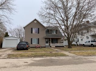 728 N Sperry St, Bushnell, IL 61422