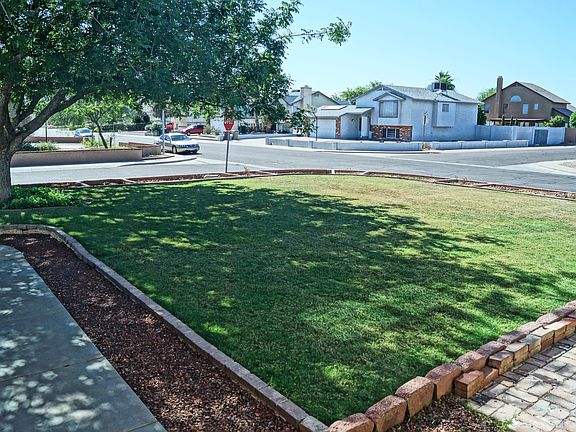 5th image of 13051 N 77th Dr