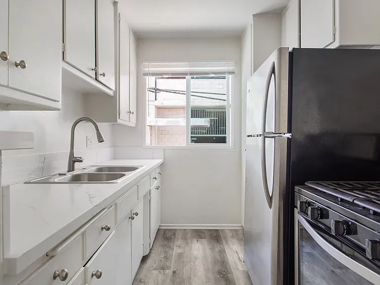 3451 Vinton Ave #10 — Photo 5