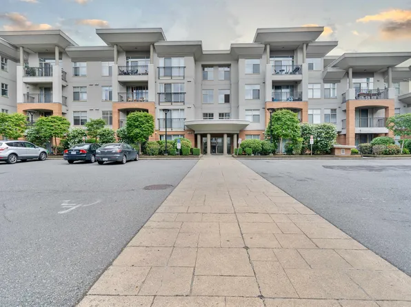 33545 Rainbow Ave #217, Abbotsford, BC V2S 0B9