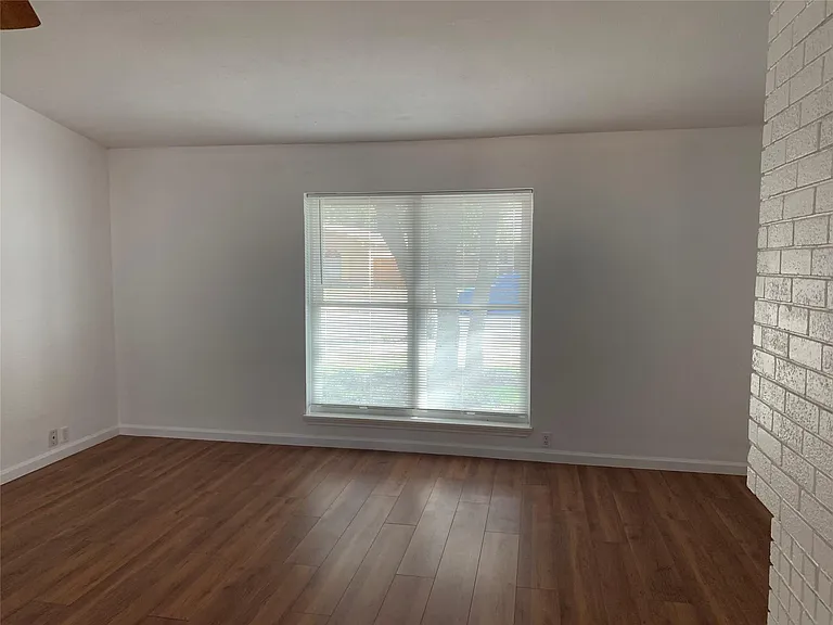 854 Timberdale St — Photo 19
